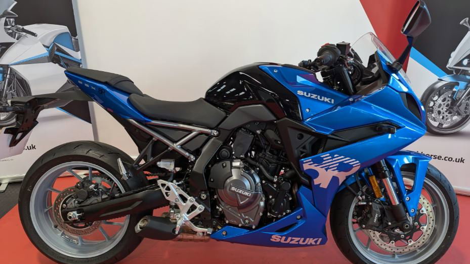 Suzuki GSX-8R